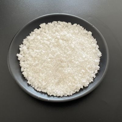 1 mm-5 mm Biała surowa sól morska Ziarno białego kryształu 94,5% Min. Bezpłatna próbka